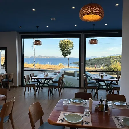 Hotel Relax Mea Saranda